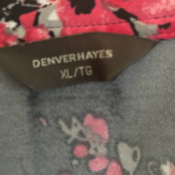 Denver Hayes Floral blouse - Picture 6 of 6